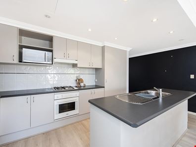 8/4 Port Quays, Wannanup WA 6210