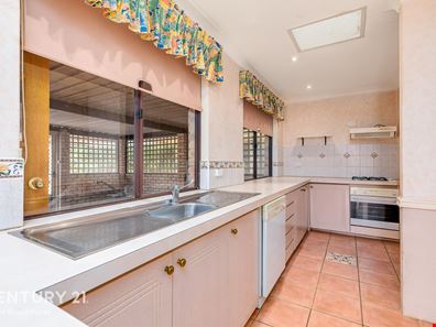 2 Lalor Road, Kenwick WA 6107