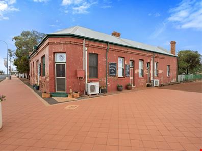 36 Shenton Street, Menzies WA 6436