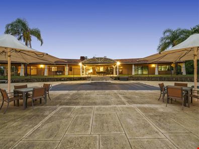 30 Oxford Court, Maida Vale WA 6057