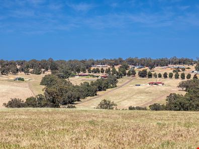 608/ Malvi Close, Lower Chittering WA 6084