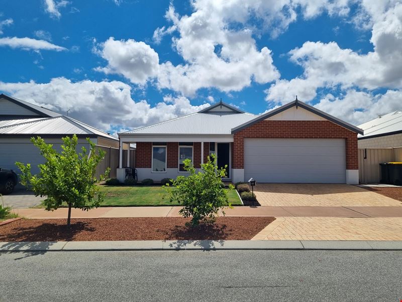 17 Avana Loop, Caversham WA 6055