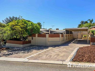 49 Creaney Drive, Kingsley WA 6026