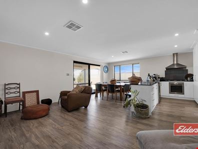 16 Lugger Outlook, Glenfield WA 6532