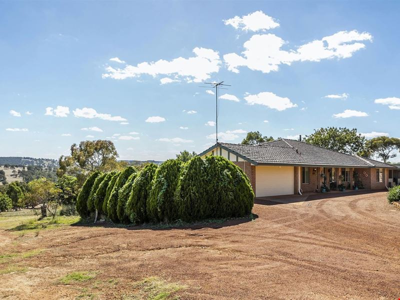 22 Forrest Hills Parade, Bindoon WA 6502