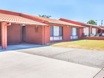 4/352 Sydenham Street, Cloverdale WA 6105