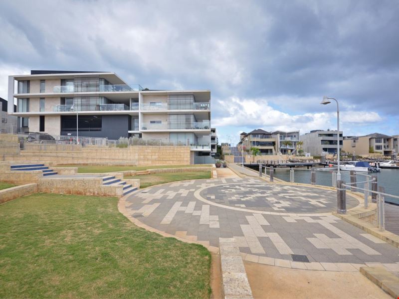 312/1 Bristol Lane, Mindarie WA 6030