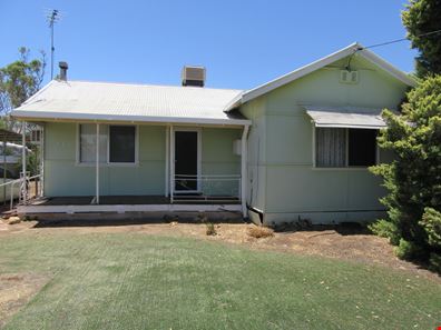 27 Mayrhofer Street, Three Springs WA 6519