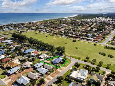 21 Gorgon Road, Sunset Beach WA 6530