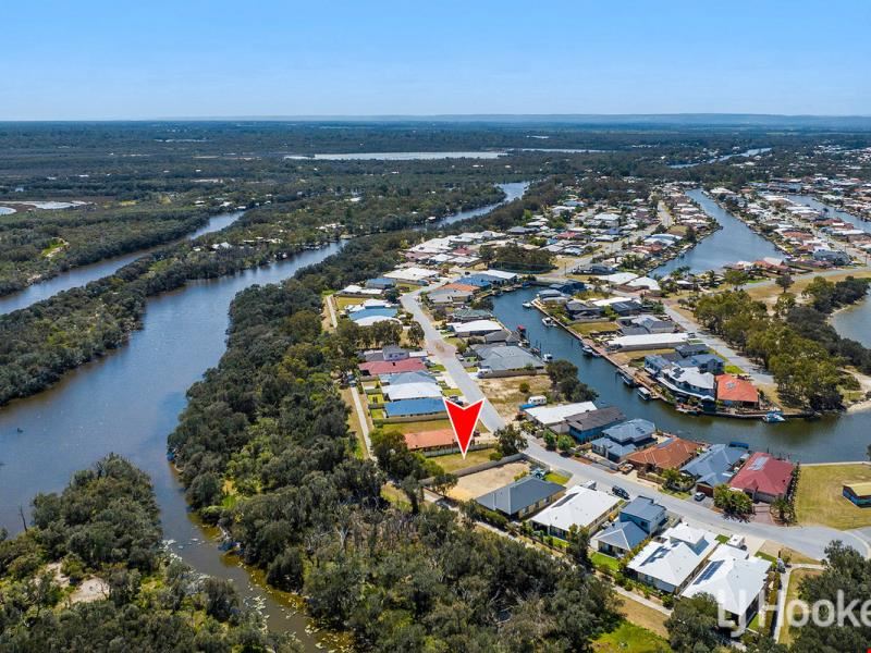 44 Batavia Quays, South Yunderup WA 6208