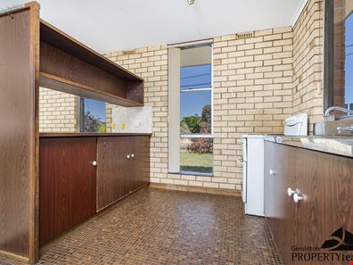 11A Central Road, Wonthella WA 6530