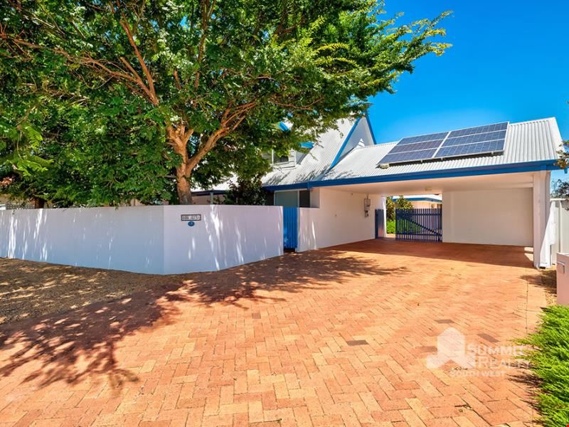 3 Hertford Elbow, College Grove WA 6230