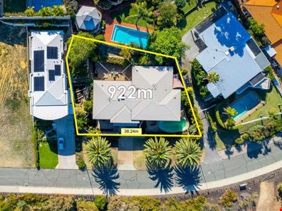 5 Salter Point Parade, Salter Point WA 6152