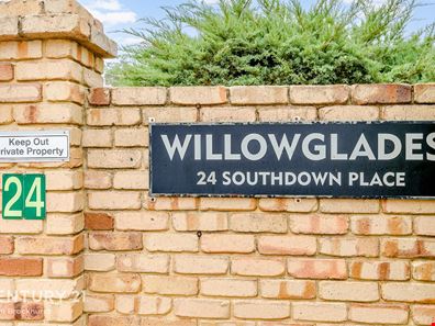 28/24 Southdown Place, Thornlie WA 6108