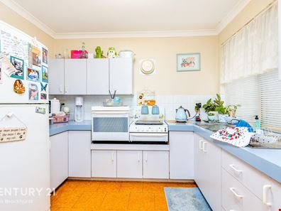 28/24 Southdown Place, Thornlie WA 6108