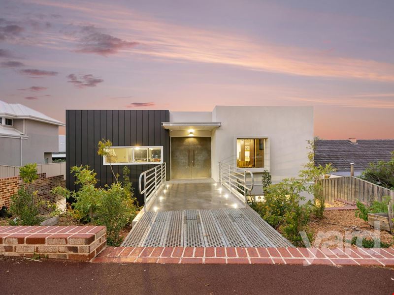 10 Preston Point Road, East Fremantle WA 6158