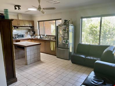 40 Croyden Road, Roleystone WA 6111