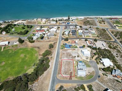 2 Thomas Court, Seabird WA 6042