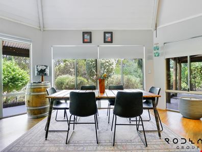 49 Chestnut Rd, Jarrahdale WA 6124