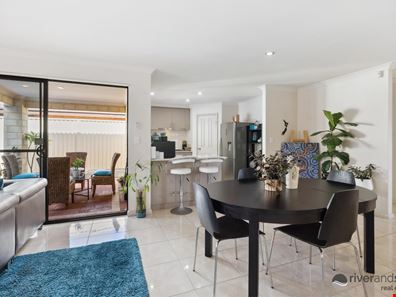 3/12 Beverley Road, Cloverdale WA 6105