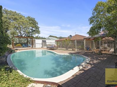 118 Stonehaven Parade, Kinross WA 6028