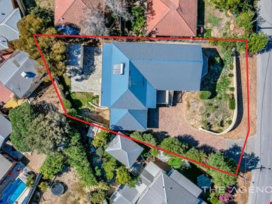 10 Vaughey Road, Quinns Rocks WA 6030