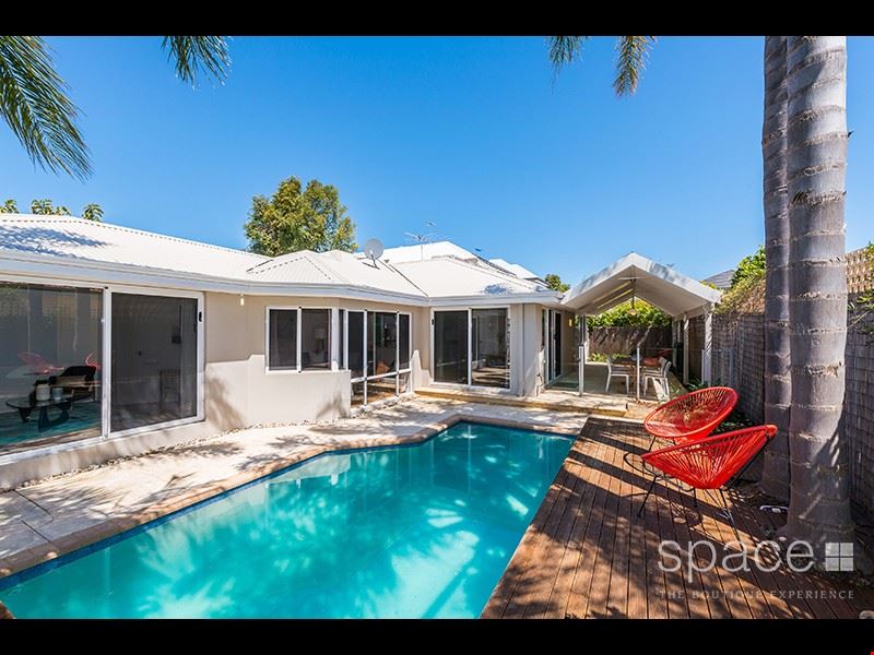 13A Mengler AvenueTR7, Claremont WA 6010