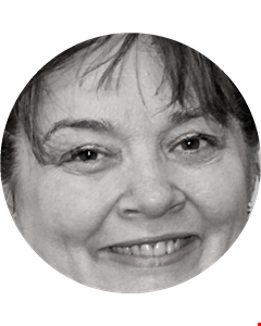 Lesley Nuttall head shot