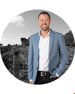 Mike Holland head shot