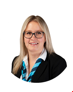 Stacey Swann head shot