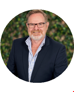 Robert Harris head shot