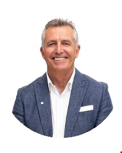 Christopher Dee head shot