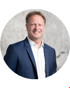 Philip Langley head shot