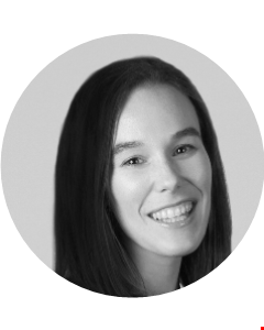 Caitlin Ewers head shot