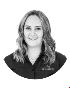 Shannon Thomson head shot