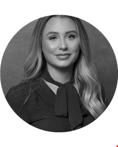 Shannon McCabe head shot