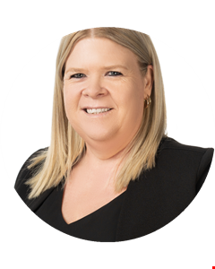 Debi Segetin head shot