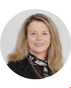 Michelle Hawkins head shot