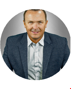 Craig Hall head shot