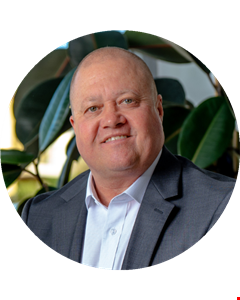 Dean Bradley head shot