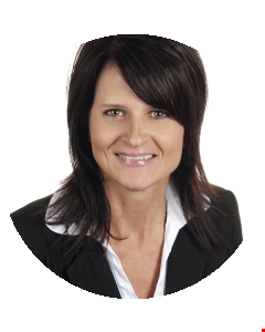 Christina Felton head shot