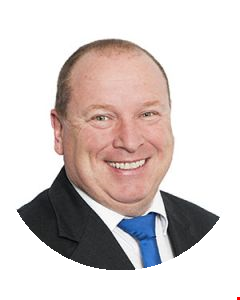Robert Hatton head shot