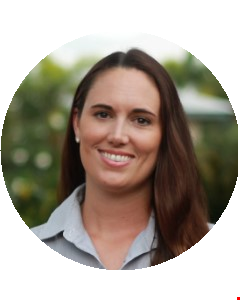 Naomi Scarlett head shot