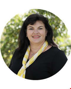 Lisa Bennett head shot