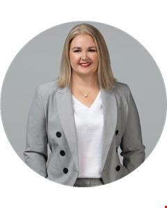 Melissa Mendes head shot